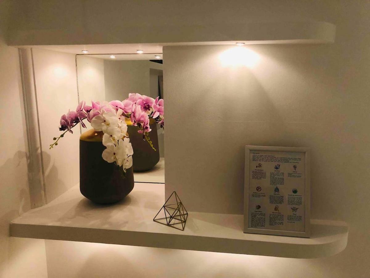 Golden Pearl - Jacuzzi Top Center Luxury Apartament *